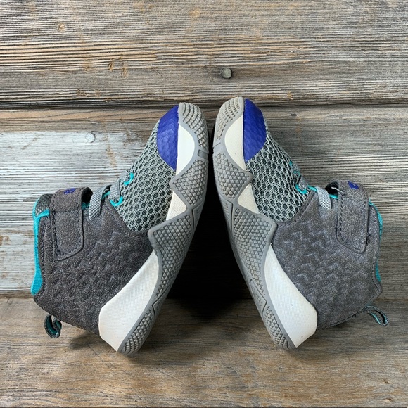 Shaq Velcro Youth Size 7 - Picture 8 of 8